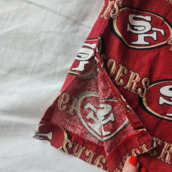 San Francisco 49ers womans scrub top small - Picture 7 of 12